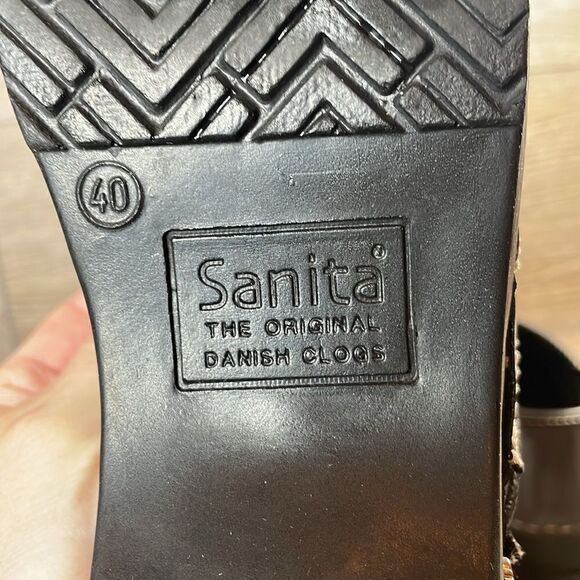 Koi by Sanita Lindsey Gray Patent Leather Women’s Size 9.5-10/EU 40 Slip On Clog - Picture 6 of 11